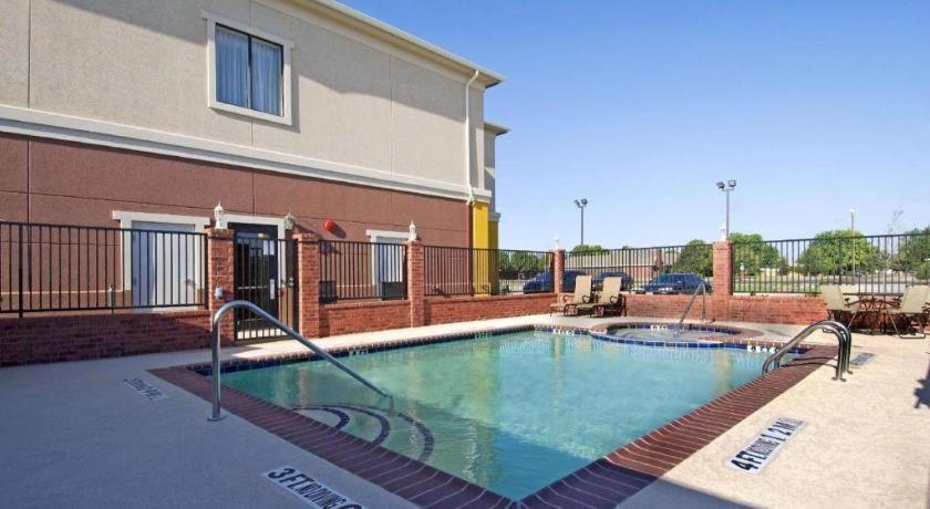 Best Western Littlefield Inn And Suites Екстериор снимка